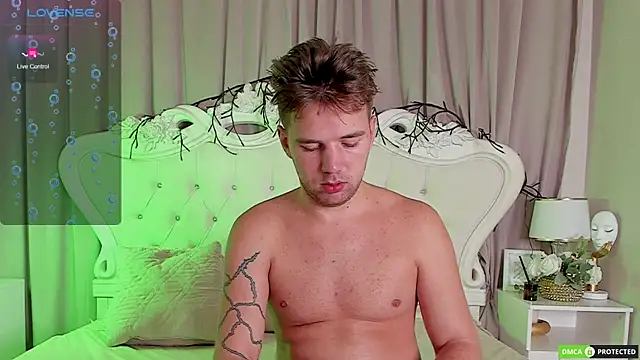 ArthurWhitee online show from 17, 1, 2026