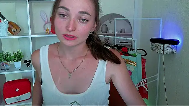 Snapshot of _Barbie_Kiss_ chatting on 28, 6, 2026 Barbie Kiss online show from 28, 6, 2026