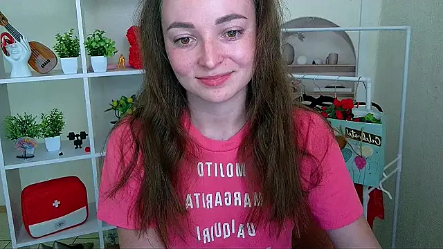 Snapshot of _Barbie_Kiss_ chatting on 4, 7, 2026 Barbie Kiss online show from 4, 7, 2026
