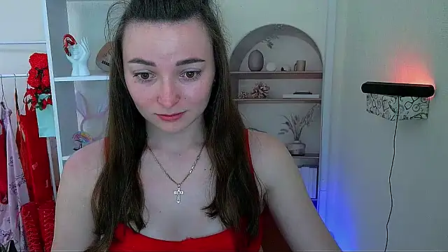  Barbie Kiss  online show from 21, 5, 2026