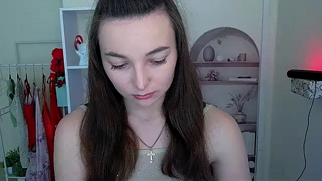  Barbie Kiss  online show from 9, 5, 2026