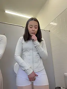Asian Asami online show from 4, 7, 2026