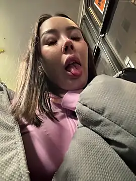 Asian Asami online show from 18, 12, 2025