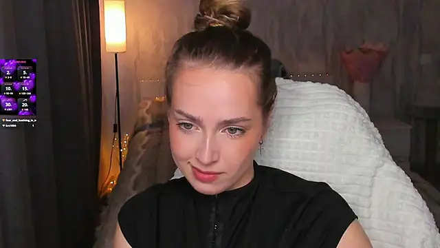 YaraKroft  online show from 28, 7, 2026