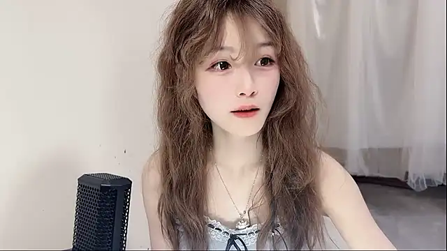 LL-orangecat online show from 1, 3, 2025