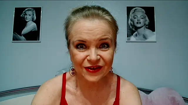 sexyjennyeu online show from 16, 2, 2025