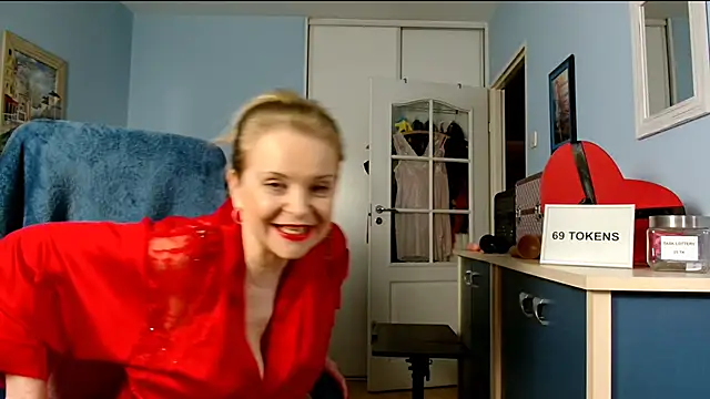 sexyjennyeu online show from 28, 2, 2026