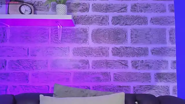 noah ricci online show from 2, 12, 2025