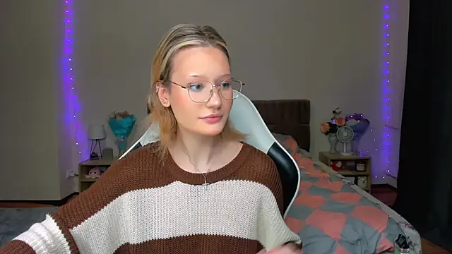 DearLia online show from 12, 9, 2025