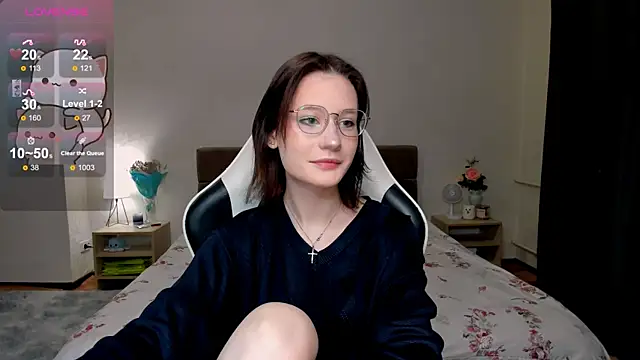 DearLia online show from 1, 2, 2025