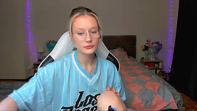 DearLia online show from 18, 10, 2025