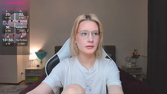 DearLia online show from 10, 1, 2025