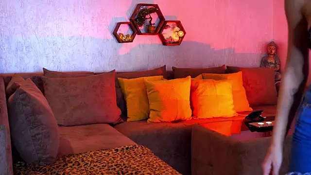 angelinaRae online show from 22, 2, 2026