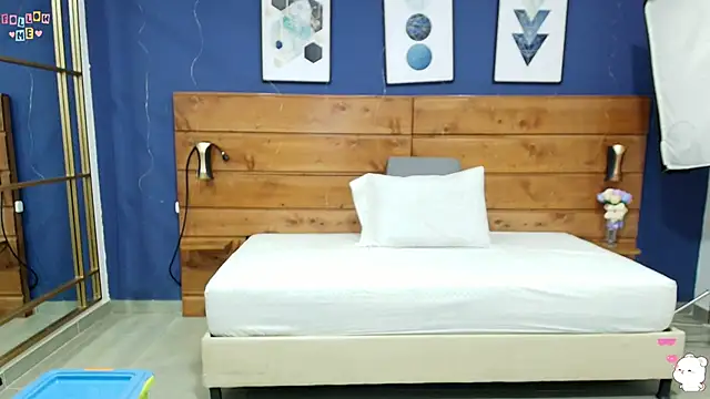 dahiana spark online show from 24, 9, 2025