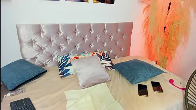 Snapshot of alanavega11 chatting on 25, 10, 2025 alanavega11 online show from 25, 10, 2025