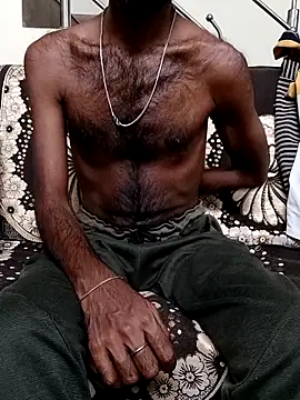 Snapshot of Chocolate_stud10 chatting on 6, 11, 2025 Chocolate stud10 online show from 6, 11, 2025