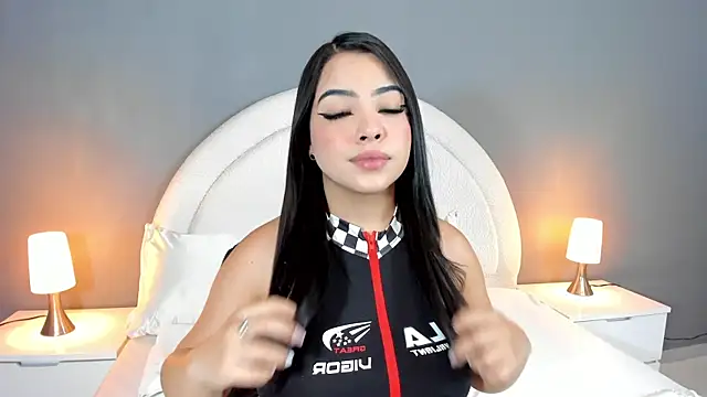 Eva bigboobs online show from 11, 9, 2025