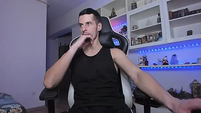 ToddClaytonn online show from 13, 1, 2025