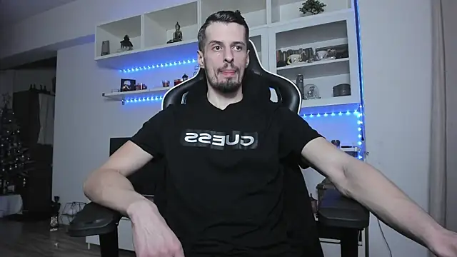 ToddClaytonn online show from 8, 1, 2026