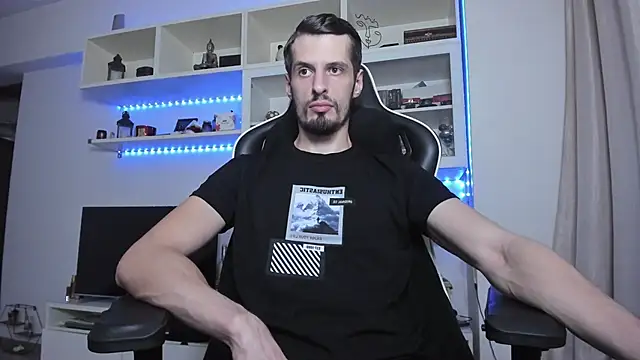 ToddClaytonn online show from 31, 10, 2025