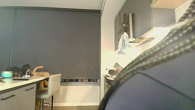 Naomiruty online show from 22, 4, 2026