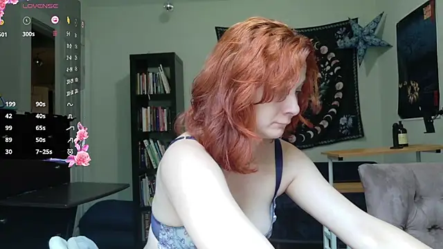 Snapshot of Aria_Fields chatting on 4, 8, 2026 Aria Fields online show from 4, 8, 2026