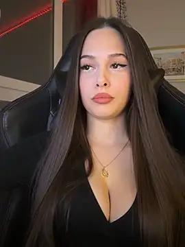 Snapshot of EricaWalls chatting on 7, 2, 2026 EricaWalls online show from 7, 2, 2026