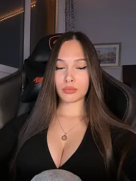 EricaWalls online show from 15, 4, 2026