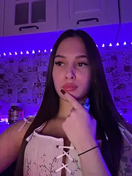 EricaWalls online show from 4, 2, 2025