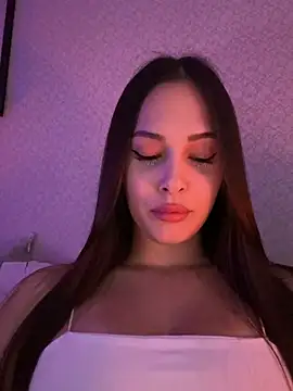 EricaWalls online show from 3, 2, 2025