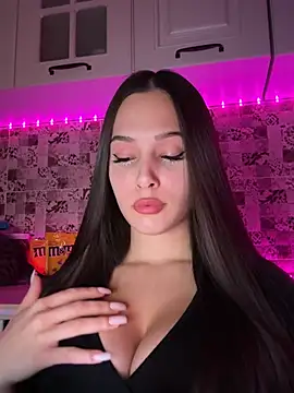 EricaWalls online show from 20, 2, 2025