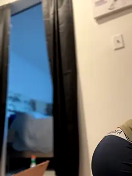 PeytonJohnn online show from 11, 11, 2025