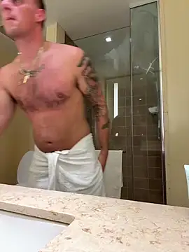 PeytonJohnn online show from 6, 10, 2025