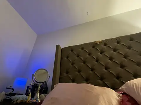 XXXLollipopsJuicy online show from 7, 2, 2026