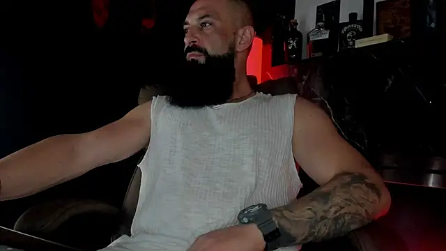 axxelrich  online show from 4, 10, 2025