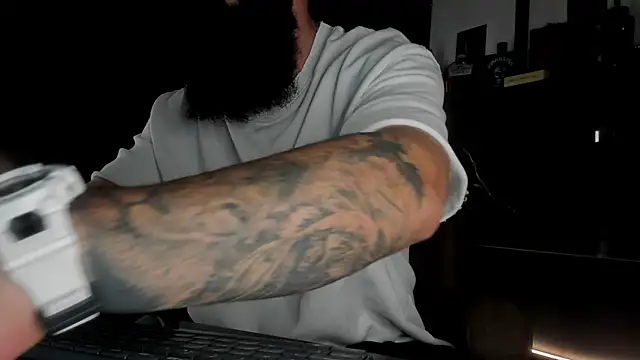 axxelrich  online show from 18, 10, 2025