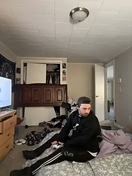 menaceswife online show from 8, 1, 2025