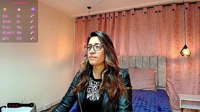 VioletaScott  online show from 17, 3, 2025