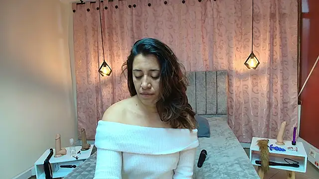 VioletaScott  online show from 19, 9, 2025