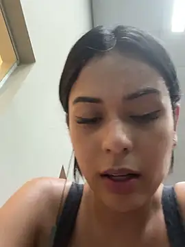 Snapshot of Laisabrazil chatting on 21, 10, 2025 Laisabrazil online show from 21, 10, 2025