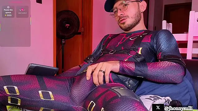 jhonny sulivan online show from 30, 10, 2025