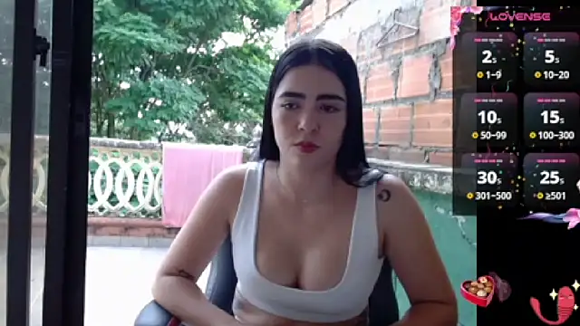 Snapshot of lvsaraa_sexy chatting on 31, 12, 2024 lvsaraa sexy online show from 31, 12, 2024