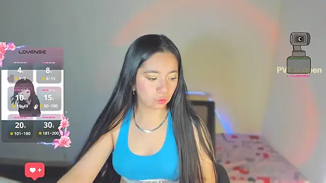 Snapshot of litle_mily_ chatting on 5, 12, 2025 litle mily online show from 5, 12, 2025