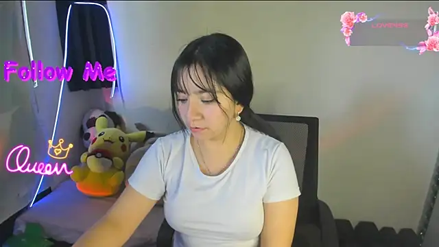 litle mily  online show from 7, 5, 2026