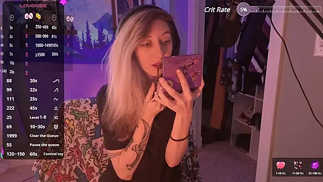 lovelylucyy online show from 3, 1, 2025