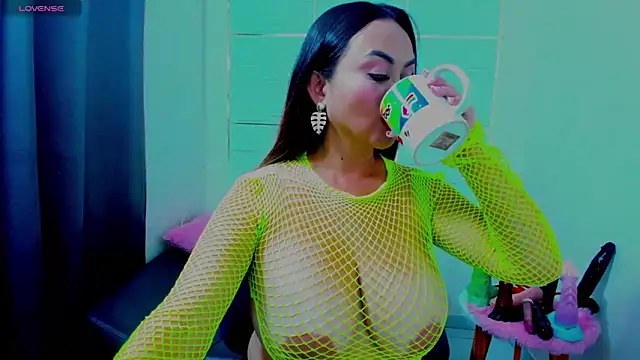 IsaSixty9 online show from 6, 2, 2025