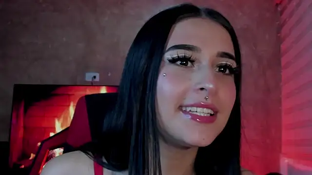 Charlotte greys online show from 16, 2, 2025