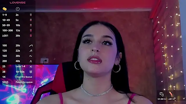 Charlotte greys online show from 8, 2, 2025