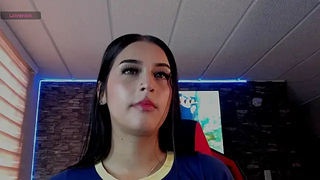 Charlotte greys online show from 7, 1, 2026