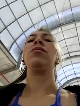 rachellboom online show from 28, 2, 2025